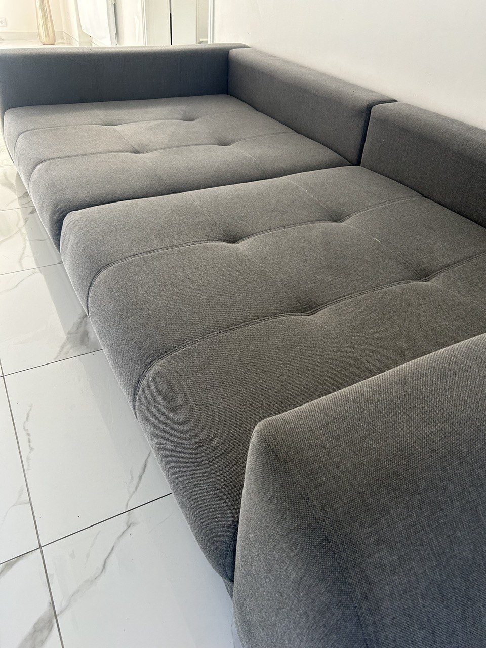 Après nettoyage : Canapé convertible gris